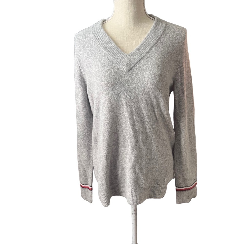 Tommy Hilfiger Light Grey Hilfiger Flag Knit Varsity V-Neck Sweater Women Med